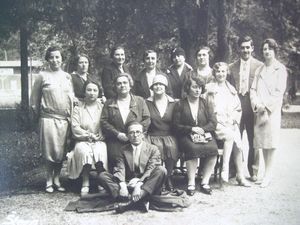Sionistická skupina, vľavo Gisi Fleischmannová